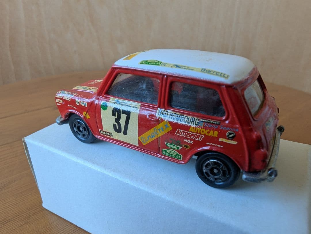 トミカ　ミニクーパー モンテカルロラリー #37