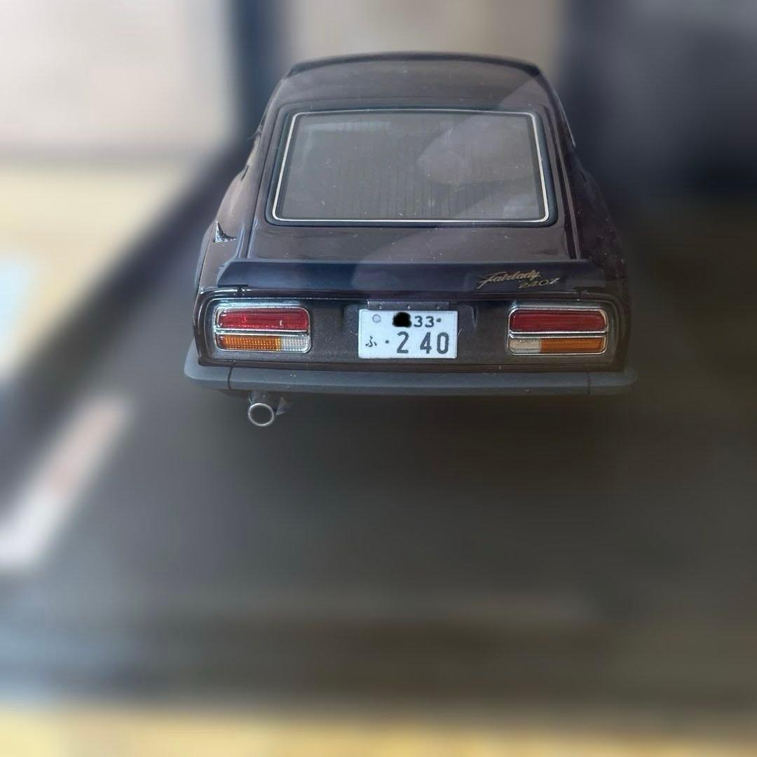イグニッションモデル 1/18 フェアレディZ Z-G (HS30) ニッサン