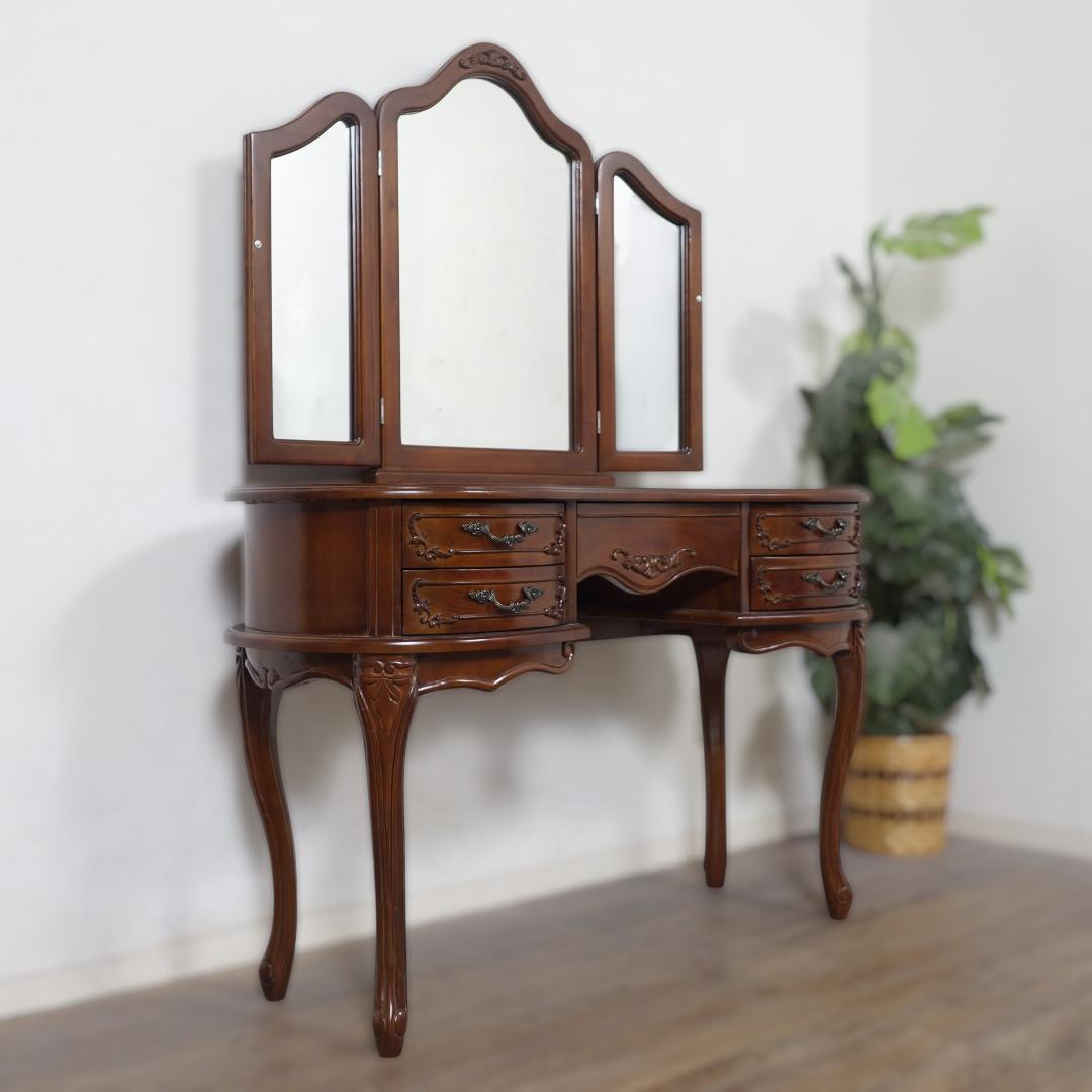大人女子に【新品】マホガニー 猫脚ドレッサー 5杯引出しアウトレット