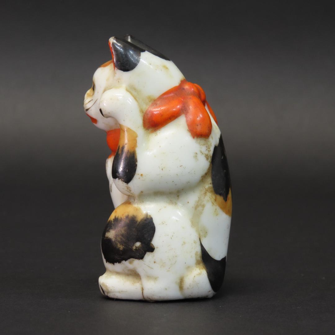 ⭕402 時代物 磁器人形 招き猫2体 高さ7.8cm/福を呼び込むネコ