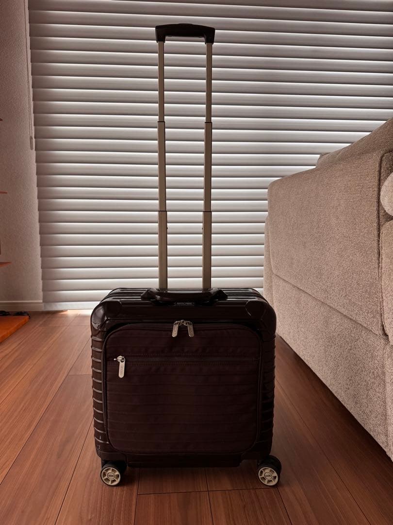 s*k様 RIMOWA 23ℓブラウン機内持込サイズ4輪　used