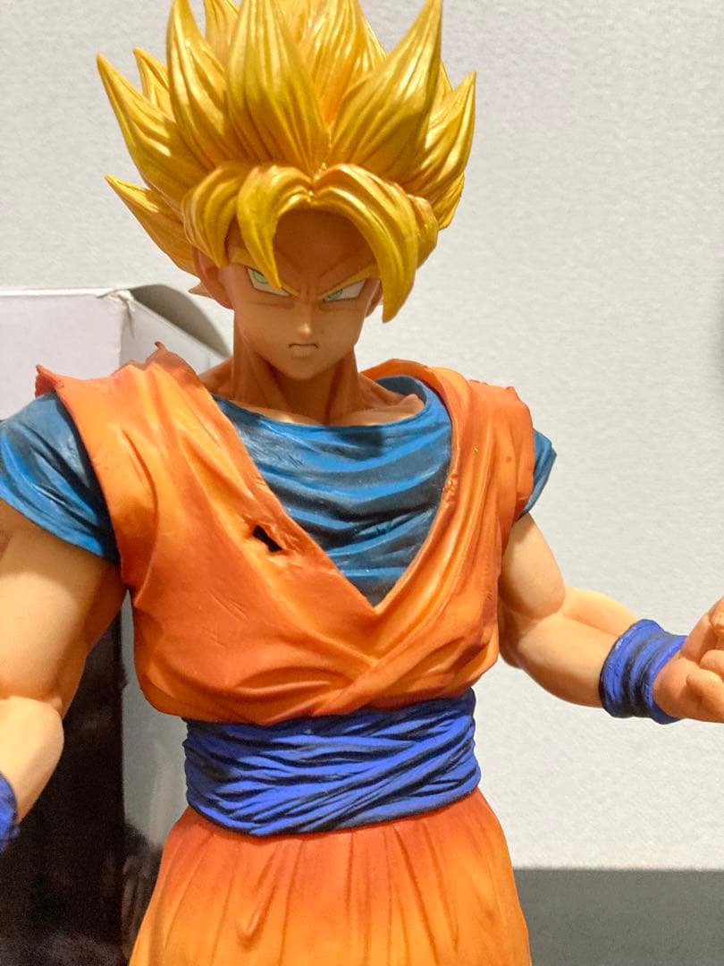 ドラゴンボール　グランディスタ　超サイヤ人 孫悟空 フィギュア
