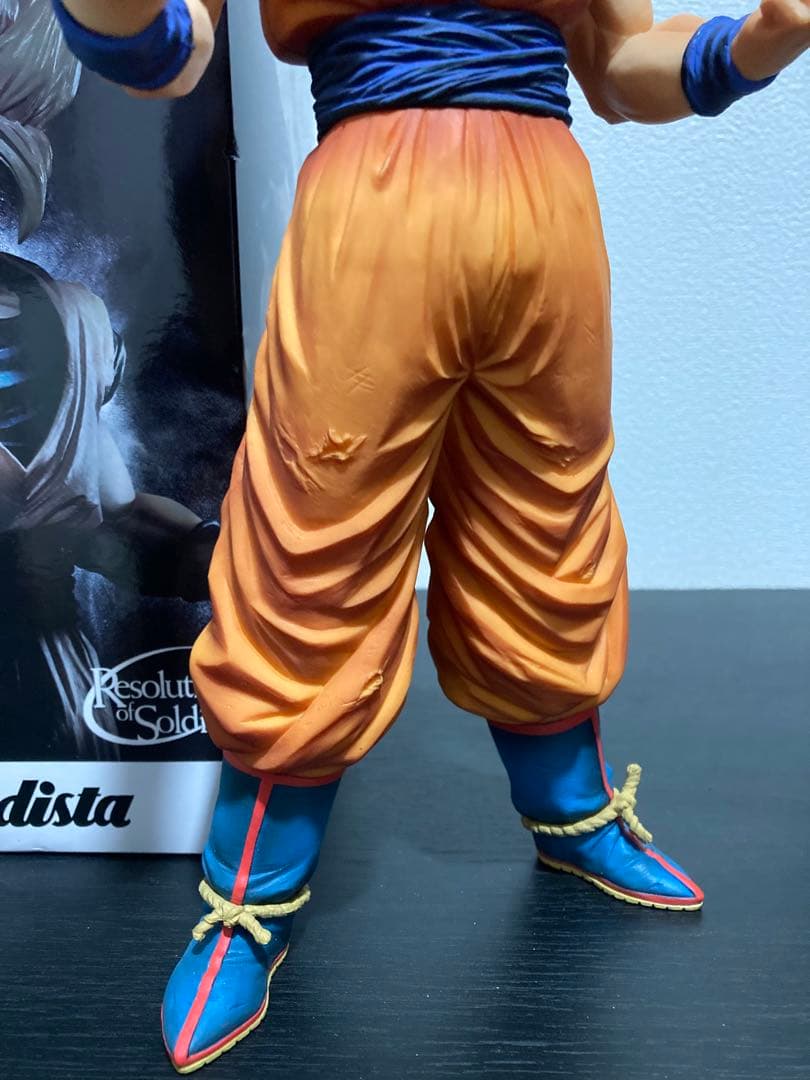 ドラゴンボール　グランディスタ　超サイヤ人 孫悟空 フィギュア