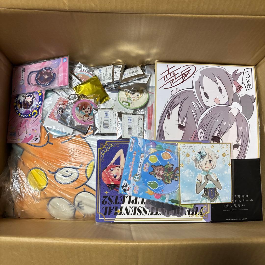 ノンジャンル グッズ アニメ アイドルなど まとめ売り 140サイズ 440点
