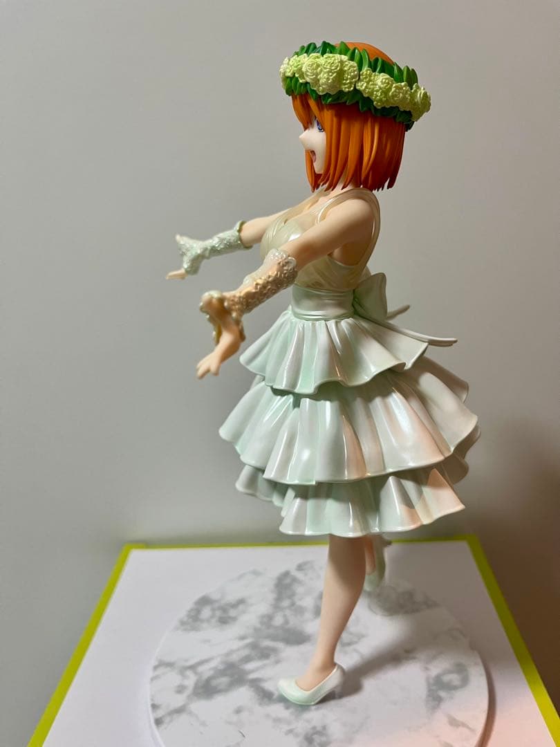 中野四葉 ウェディングver. フィギュア AMAKUNI