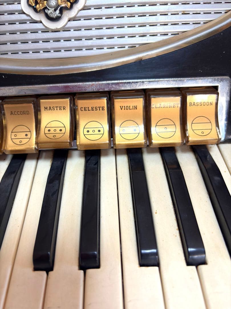 Soprani アコーディオン