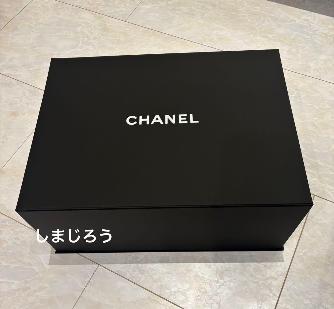美品CHANEL マグネット式空箱　ショッパー　薄紙　保存袋　カメリアリボン