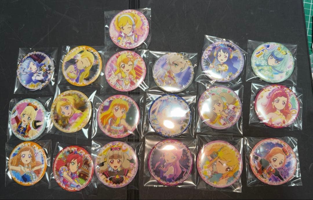 アイカツフレンズ　アイカツオンパレード　トレーディング缶バッジ　stage