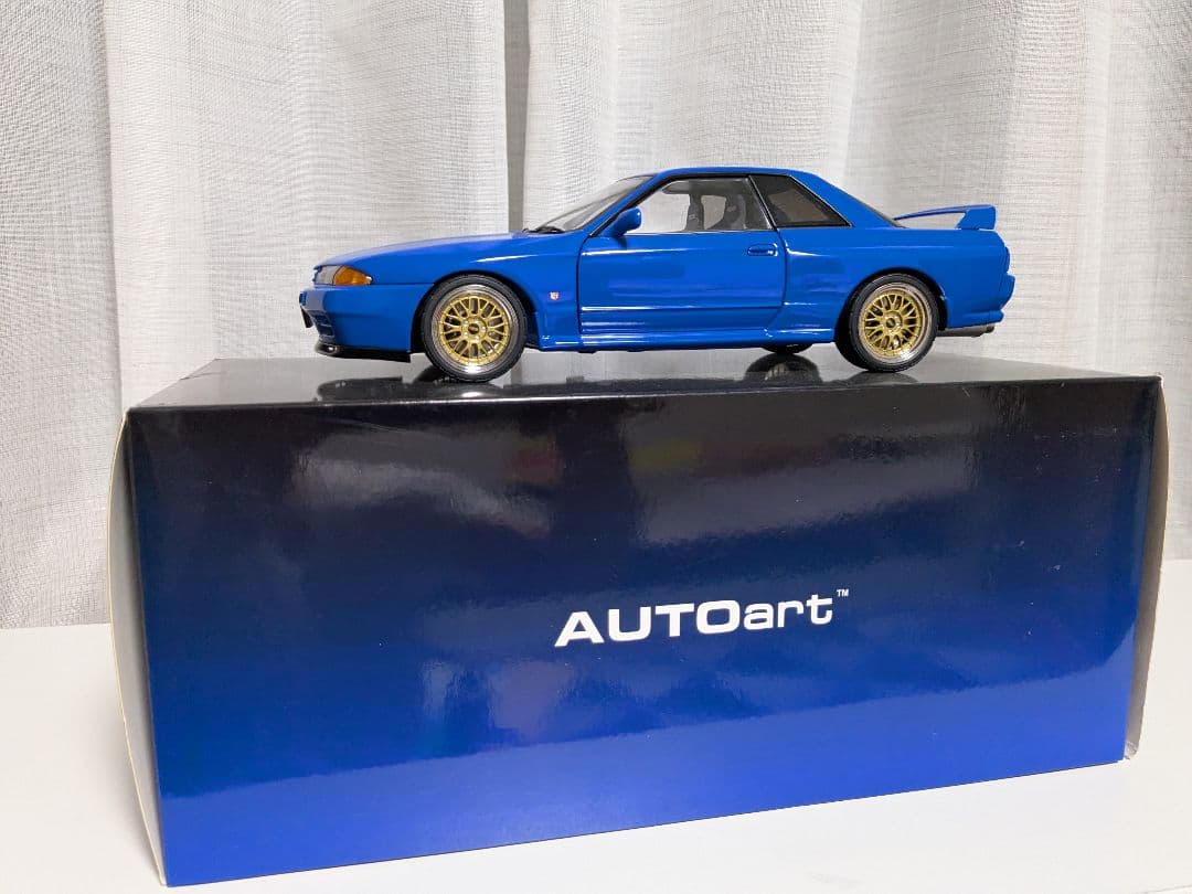オートアート 1/18 日産 GT-R R32 チューンド・バージョン 青