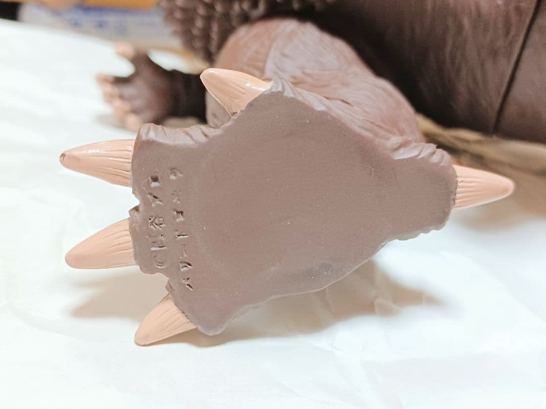 サウンドバトラー　パワードゴモラ　28cm　ウルトラマンパワード　フィギュア