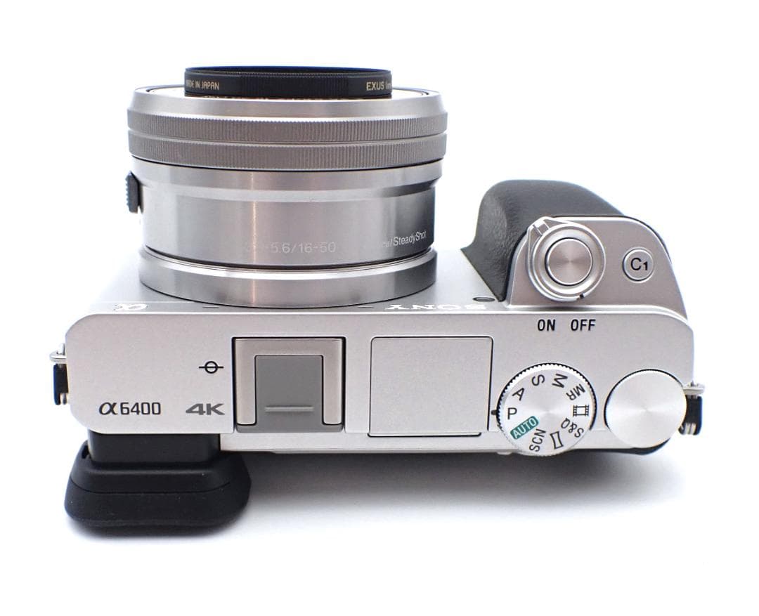 B*n様 SONY α6400　16-50ｍｍ バッテリー・充電器セット!!美品