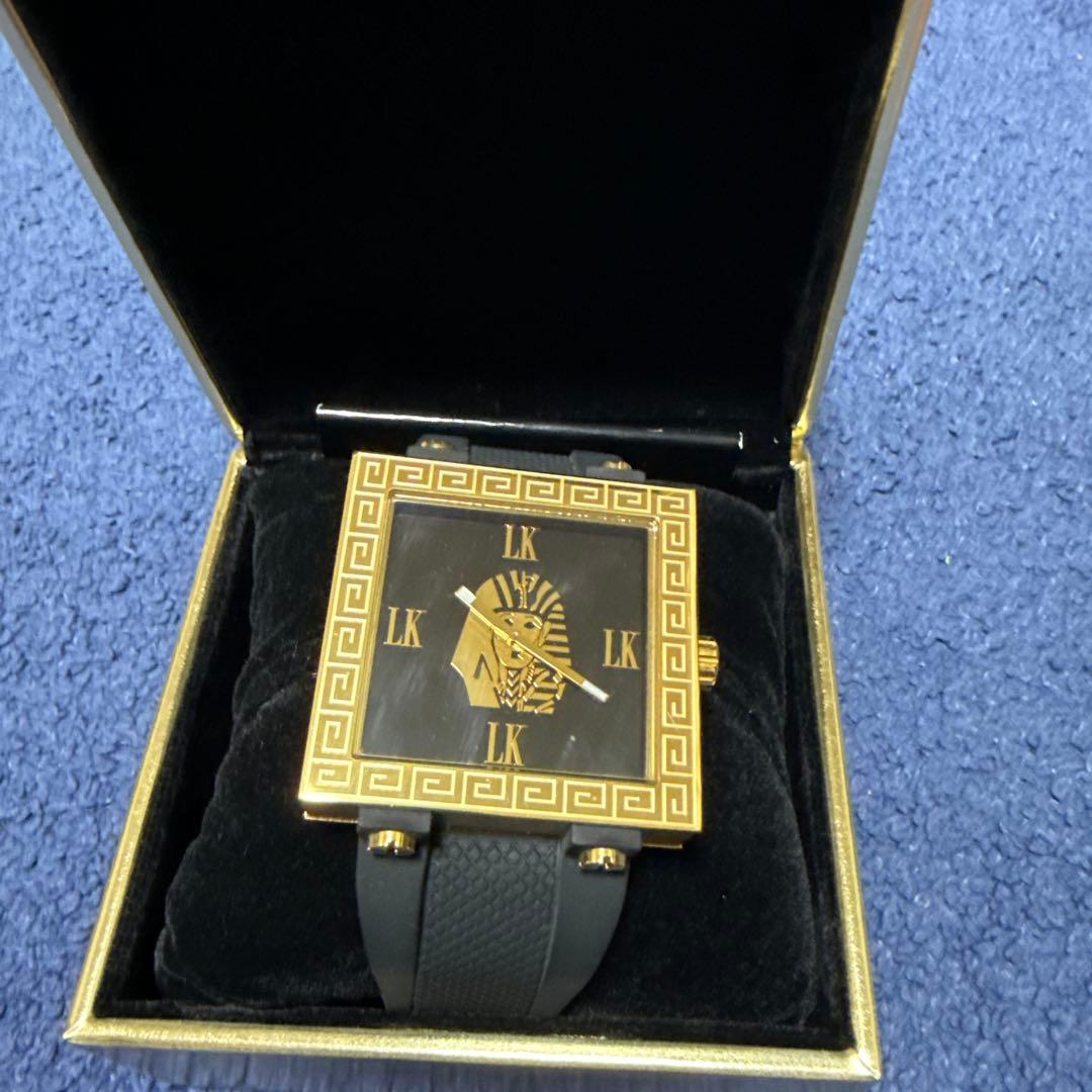 LAST KINGS XXDIAMONDゴールド ブラック 時計　箱、保証書あり