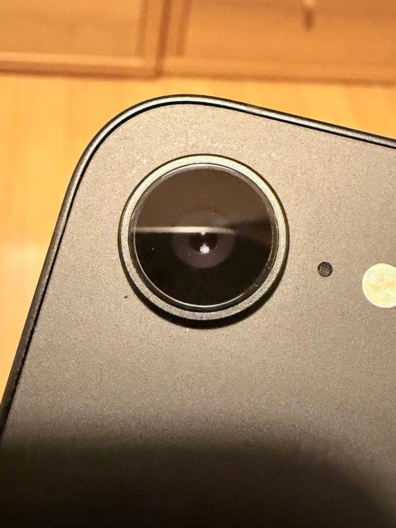 Apple iPhone 16e 256GB ブラック 本体