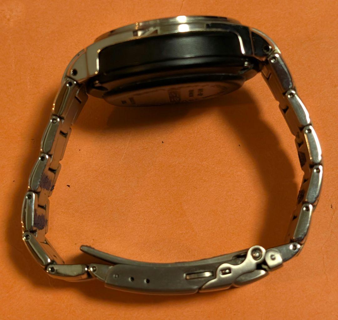 180クラウン キーインテグレーテッドウォッチ