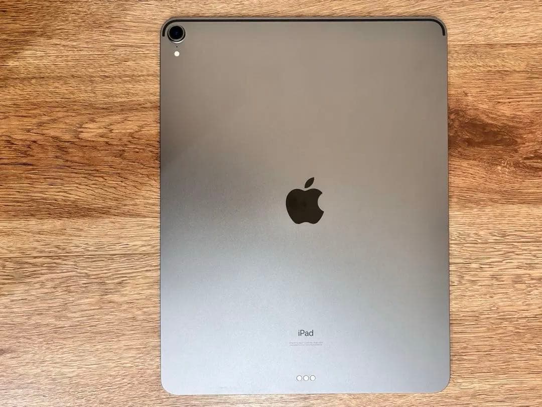 【美品】第3世代 iPad Pro 12.9インチ 64GB スペースグレー箱付