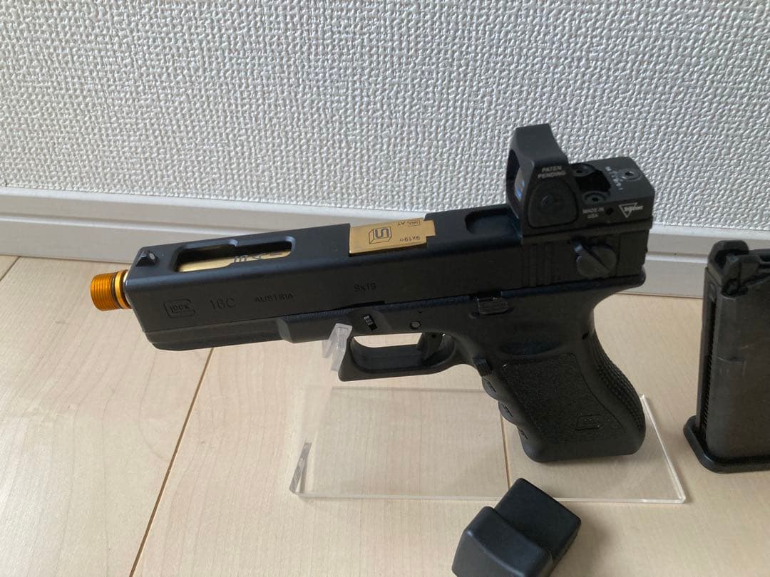 グロック　18 c　カスタム　ガスブローバック　東京マルイ