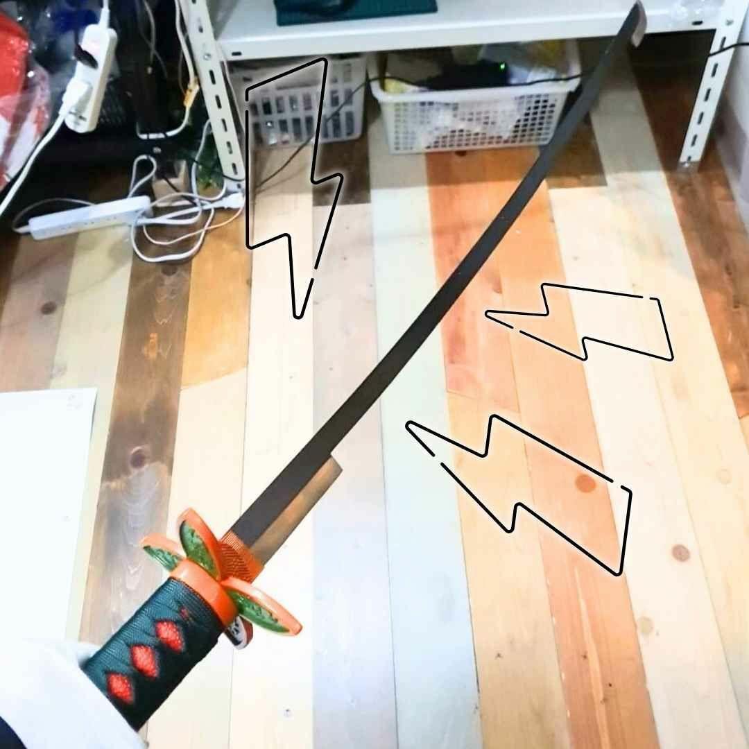 胡蝶しのぶ　日輪刀　コスプレ　金属　刀　剣　国内100㎝ 【残3】