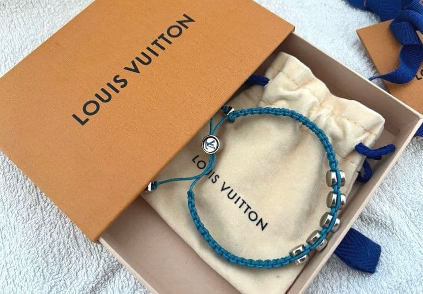 LOUIS VUITTON ルイヴィトン 限定カラー ブレスレット カラーズ