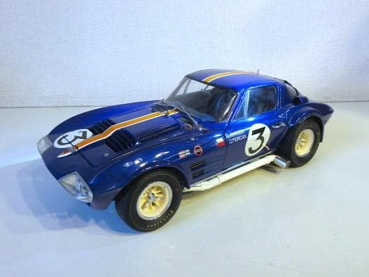 特価 exoto 1/18 コルベット Grand Sports Sebring