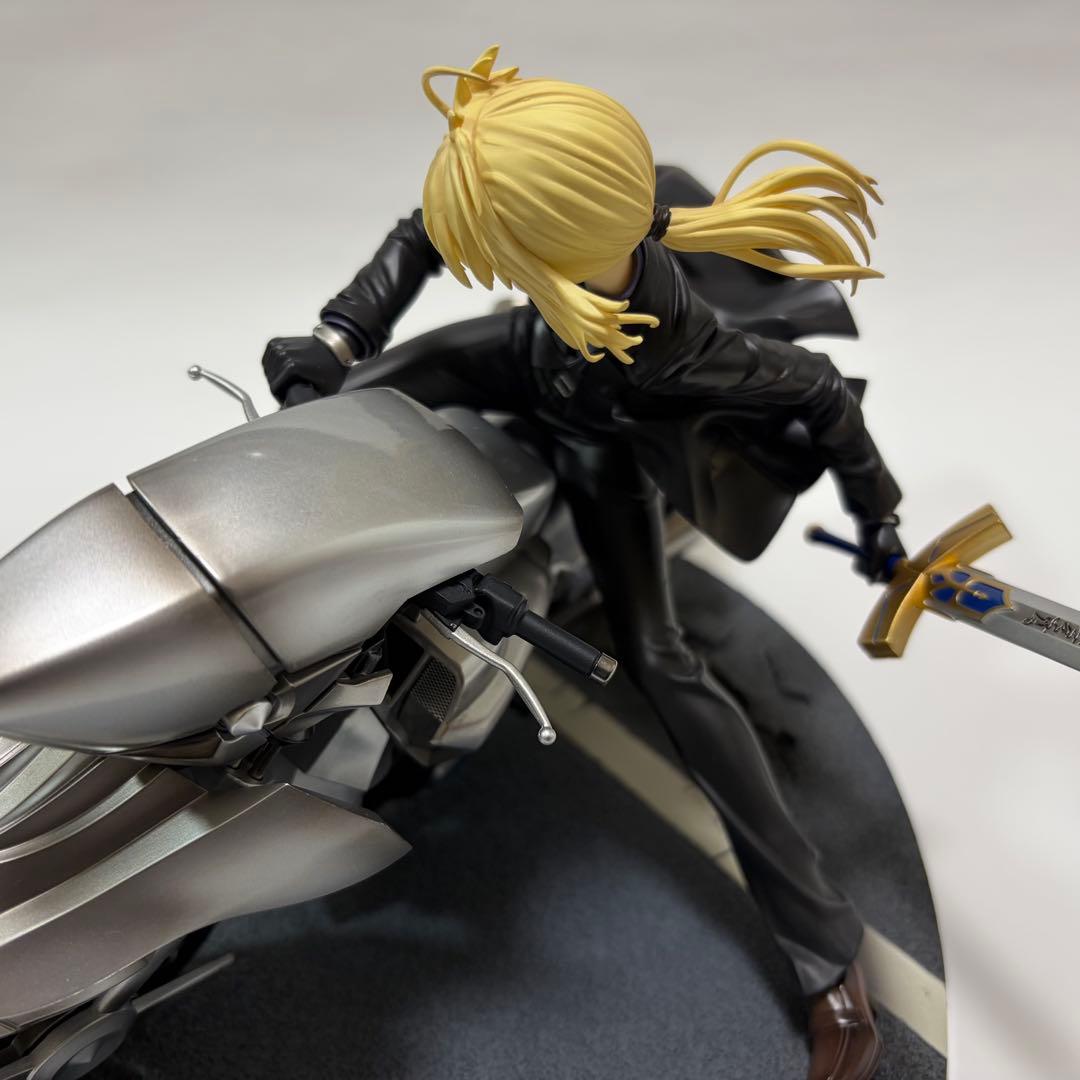 Fate/zero セイバー・モータード・キュイラッシェ フィギュア