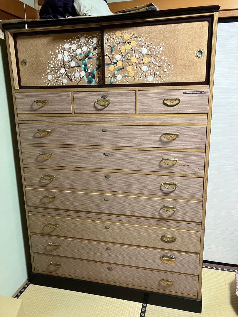 11月6日まで掲載 花の装飾 桐タンス 10引き出し