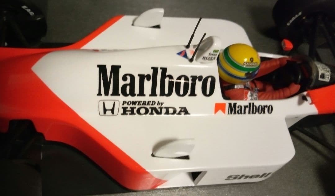 ミニチャンプス 1/18 マクラーレン MP4/4 A.セナ Marlboro