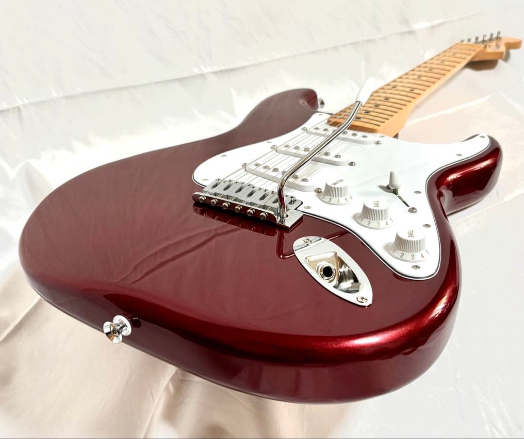 【美品、2024年製】Fender ストラトキャスター Standard