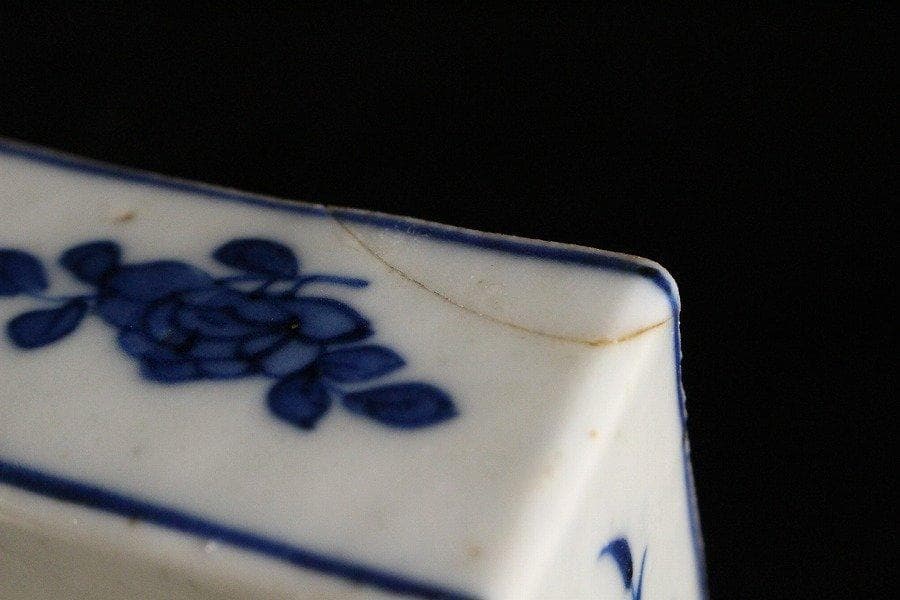 中国美術 青花 草花紋 四方 香合 蓋物 茶道具伝来 清 旧家蔵出