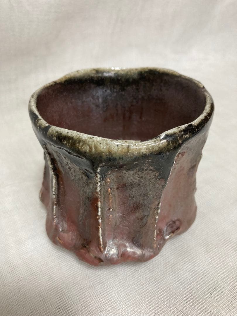 木戸貞昭／穴窯志野筒茶碗／A89