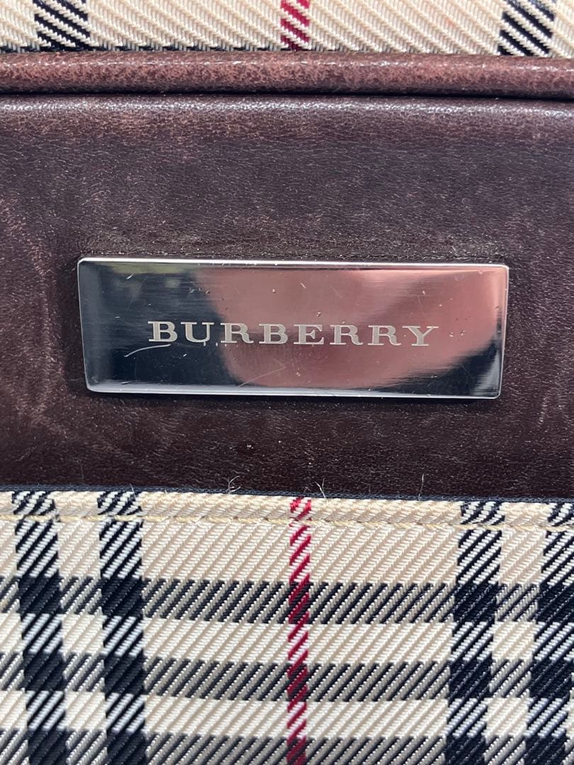 Burberry バーバリーノバチェック ショルダーバッグ 斜め掛け ポシェット