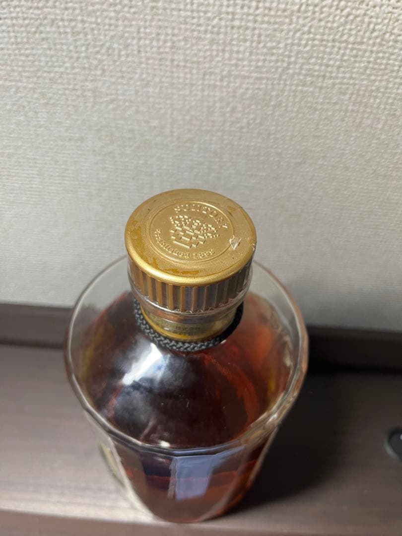 【未開封】サントリー　響　金キャップ　金裏ラベル　液面低下あり