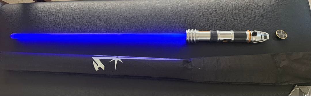 ディズニーカリフォルニア購入　スターウォーズ ライトセーバー　サヴィのWS