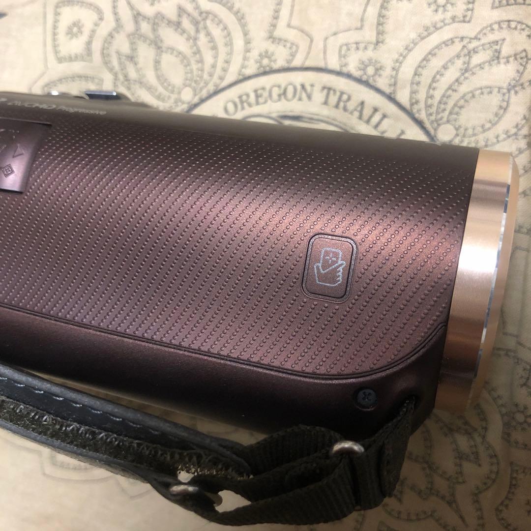 美品 Panasonic HC-V520M Wi-Fi搭載 ビデオカメラ