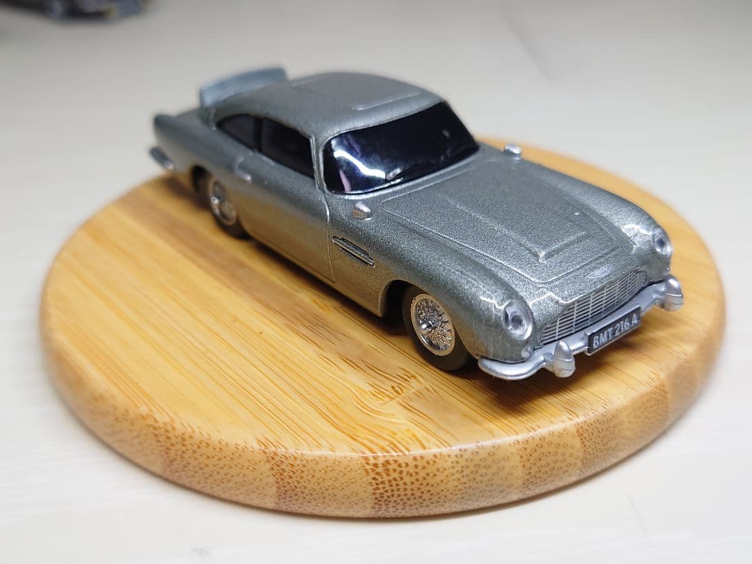 007 ジェームスボンドコレクション サントリー BOSS 2缶用 コンプリート