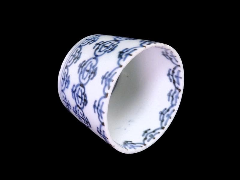 古伊万里　染付　瓔珞紋の図　蕎麦猪口　E695AS-CUo