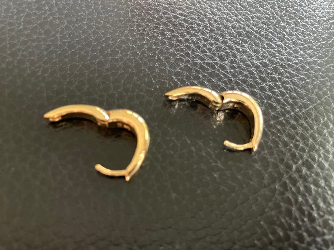 TOM WOODトムウッドゴールドフープピアス(両耳用)