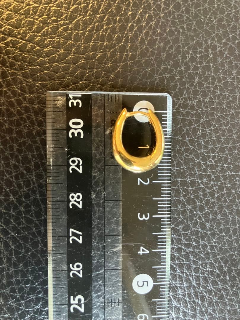 TOM WOODトムウッドゴールドフープピアス(両耳用)