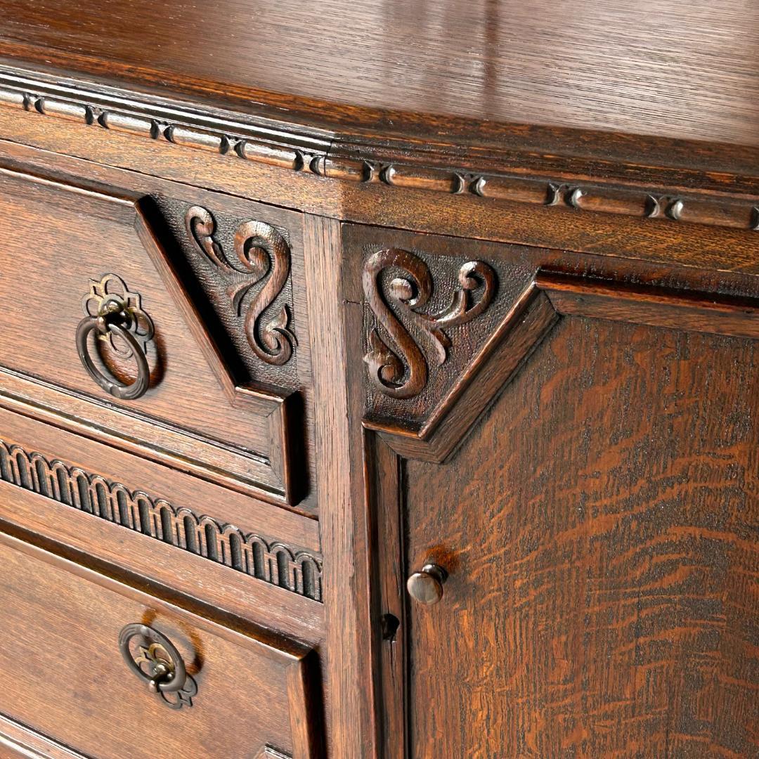 イギリス アンティーク　家具 サイドボード 1930年頃 ビンテージ 502A