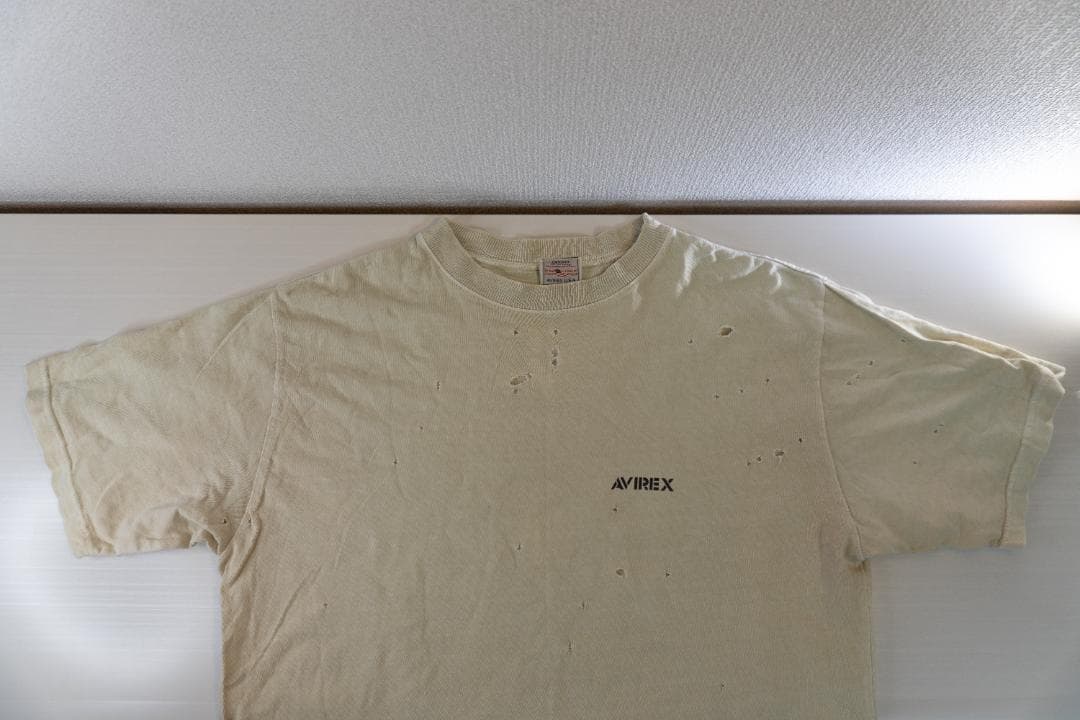 AVIREX Tシャツ　7.62mm弾跡
