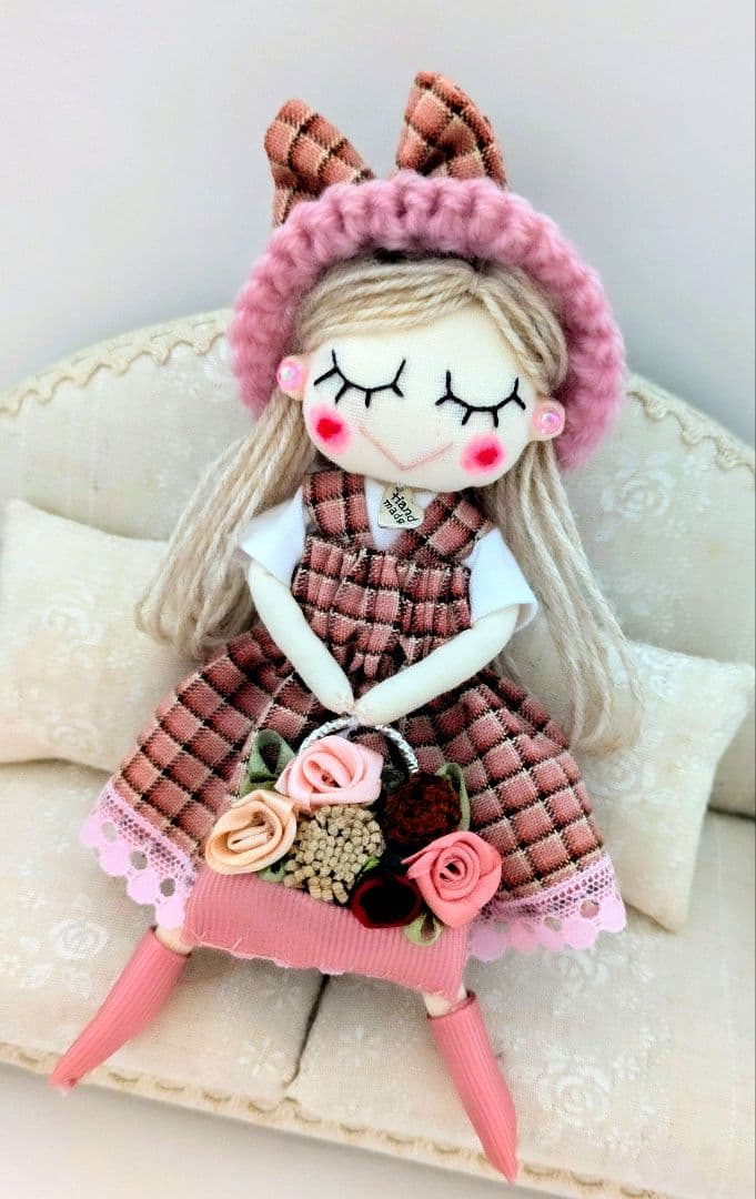 みえりん♥様 ドールチャーム バッグチャーム お人形