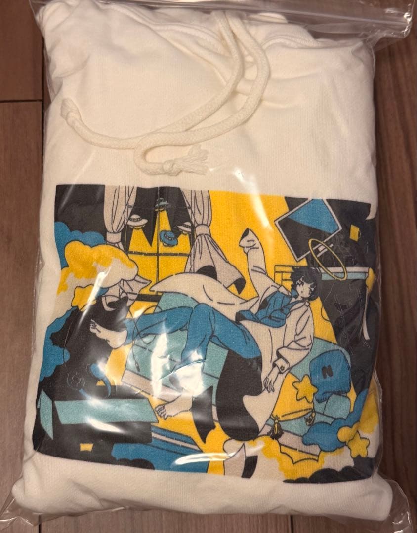 YouTuber なつめ先生 ヴィレッジヴァンガード パーカー 缶バッジ