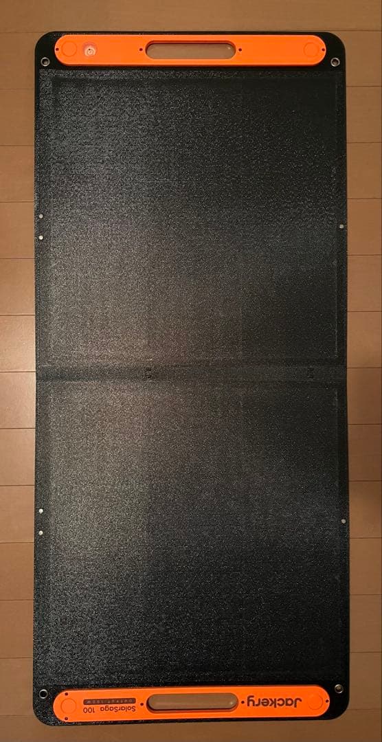 Jackery ソーラーパネル　100w (JS-100F)×2枚