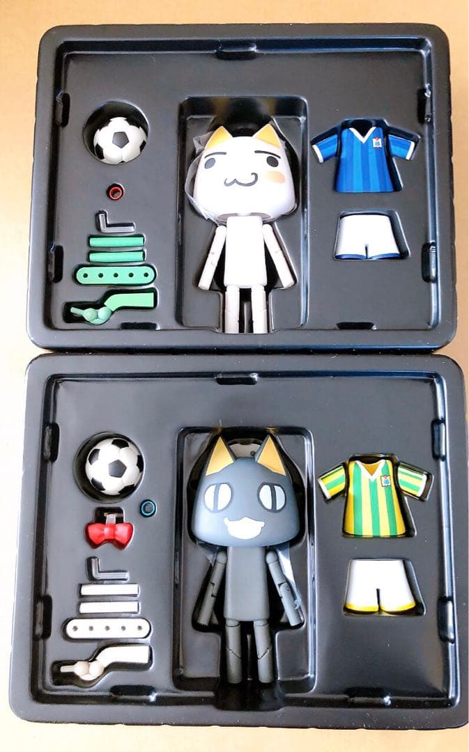 リボルテック　どこでもいっしょ　トロ　クロ　サッカー