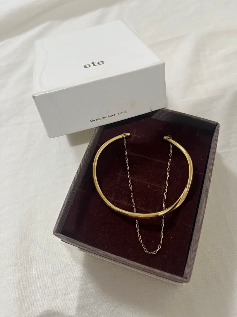 ete レイヤード バングル ペタルチェーン　イエローゴールド