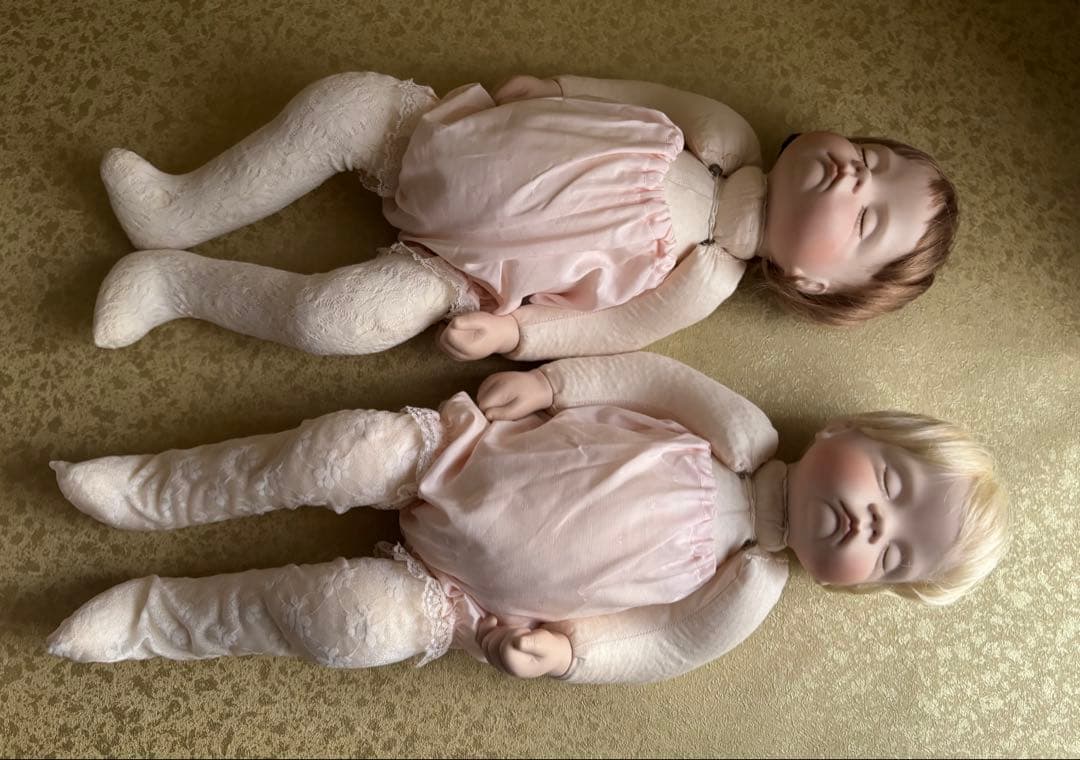 リボーンドール　双子　SUGAR BRITCHES ベビー　ビスクドール　刻印