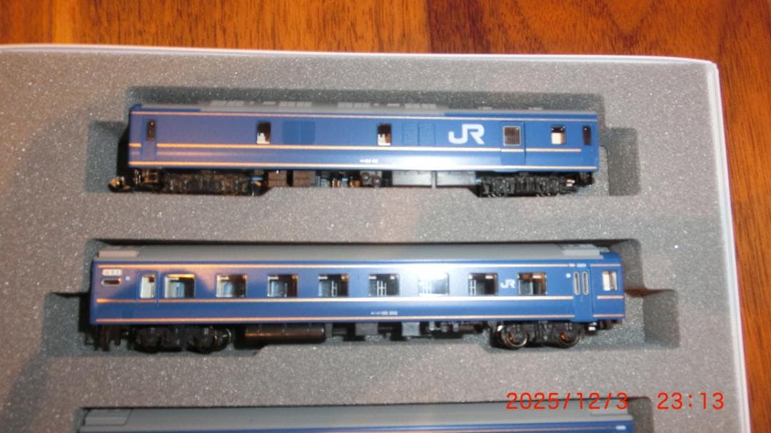 KATO 24系寝台特急「あさかぜ」（金帯）7両基本セット + 8両増結セット