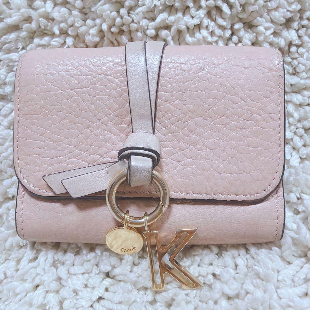 クロエ スモールトリフォールド ウォレット アルファベット 三つ折り財布 ピンク