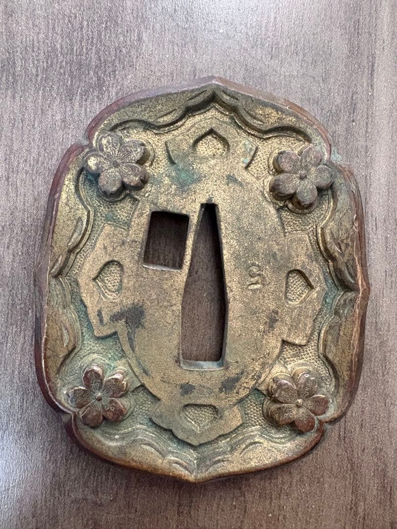 軍刀　陸軍98式軍刀　透かし鍔 佩鐶 柄頭