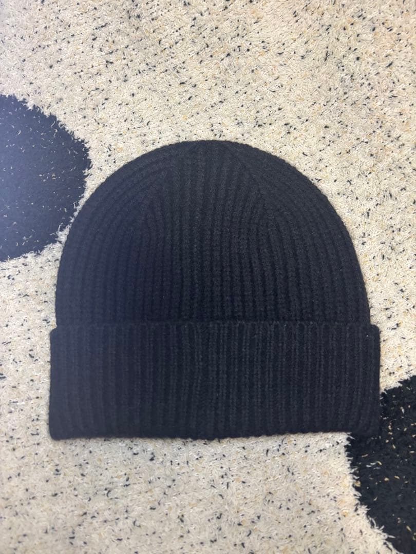 CELINE セリーヌ　トリオンフ　ニット帽　ビーニー