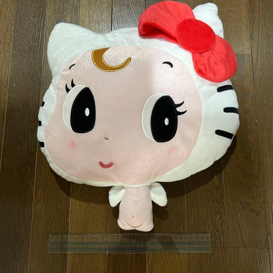 超レア・1970年代もの・はろうきてぃQ /キューピーとコラボ/顔型クッション